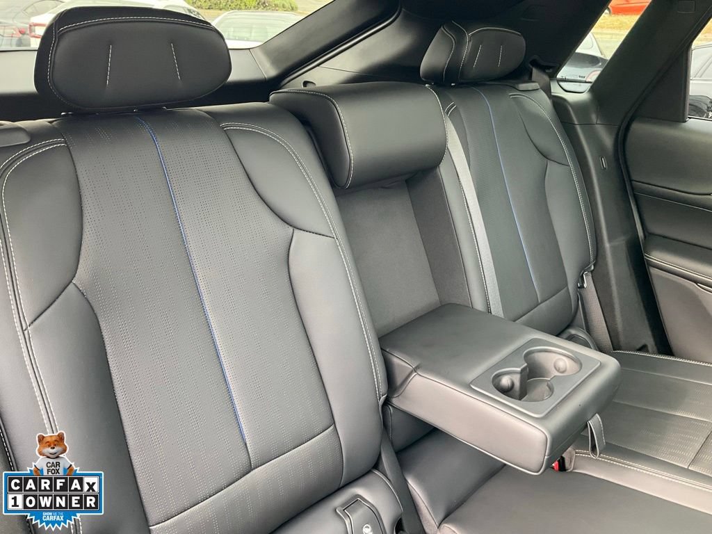 Used 2024 Cadillac Lyriq Luxury AWD/4WD image 61