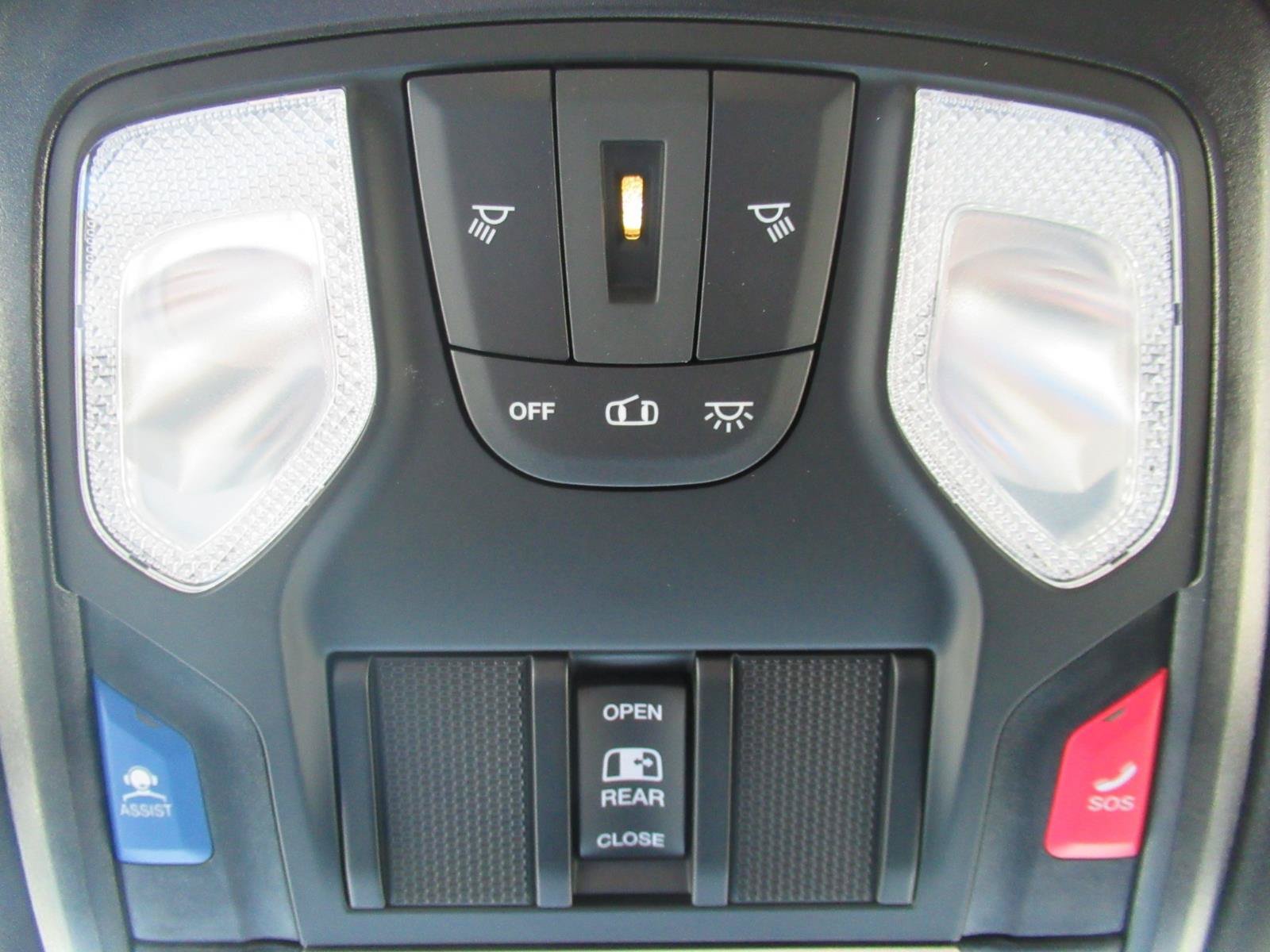 New 2026 RAM 1500 Express AWD/4WD image 31