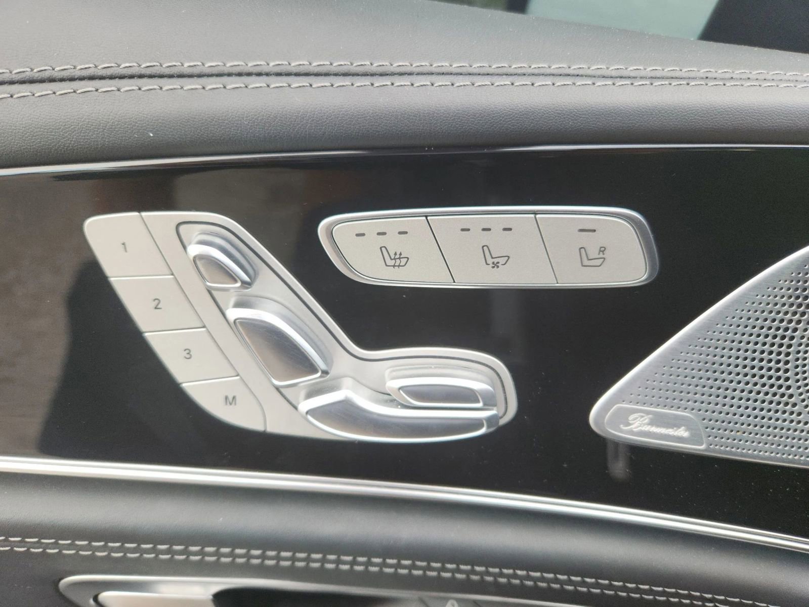 Used 2021 Mercedes-Benz AMG GT 43 w/ Driver Assistance Package image 45