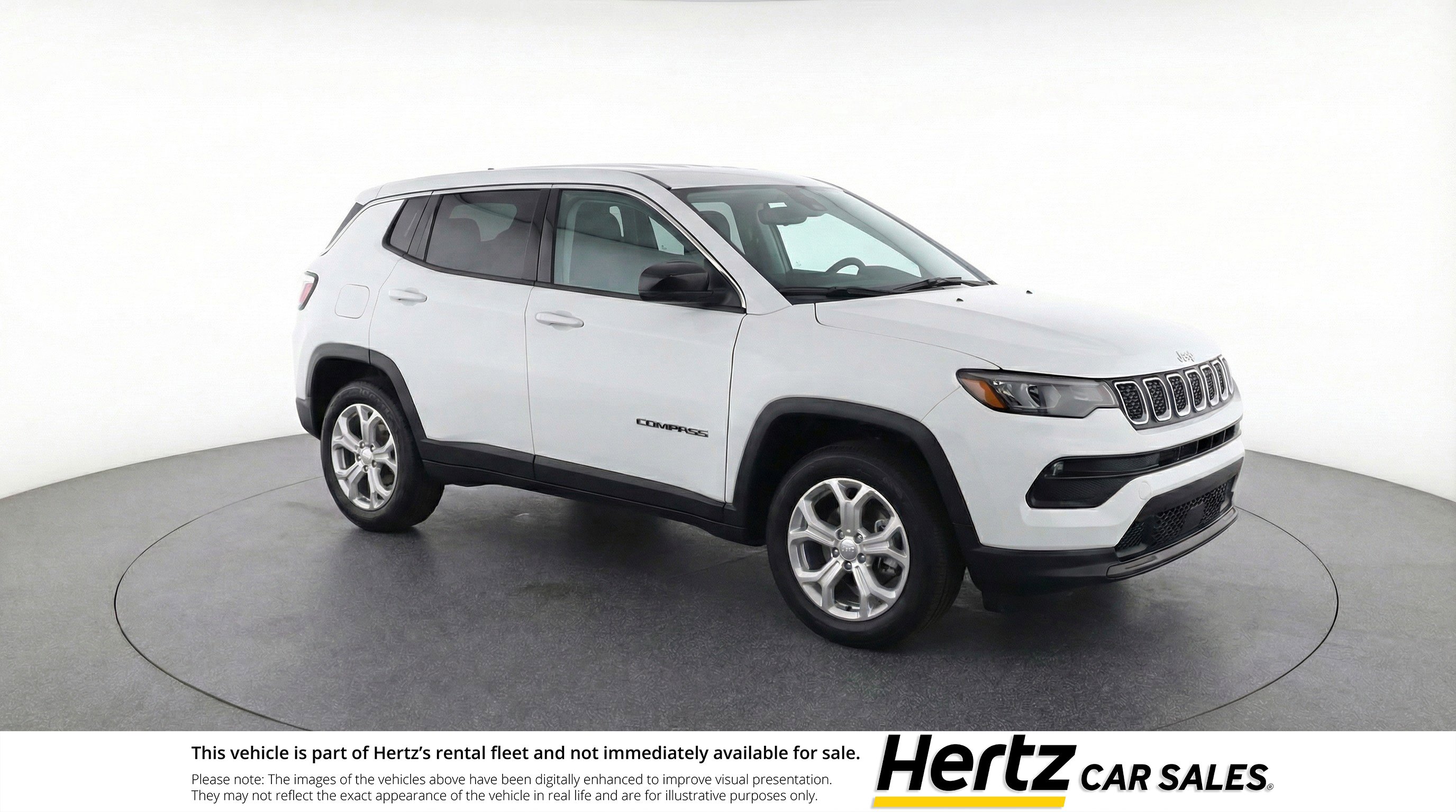 Used 2025 Jeep Compass Latitude image 1