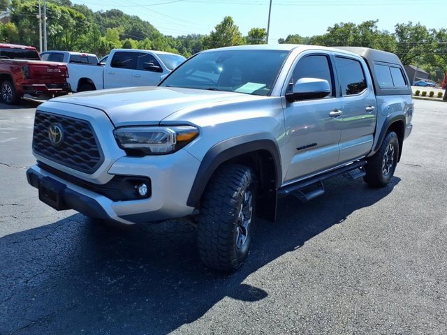 Used 2022 Toyota Tacoma TRD Off-Road image 20