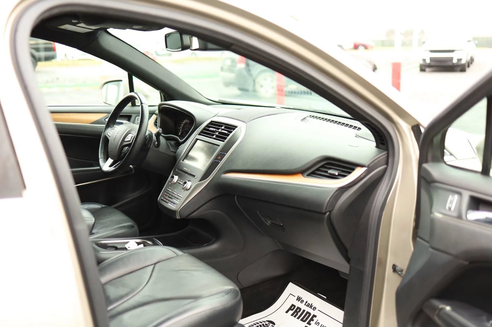 Used 2015 Lincoln MKC AWD w/ Equipment Group 102A Reserve image 45