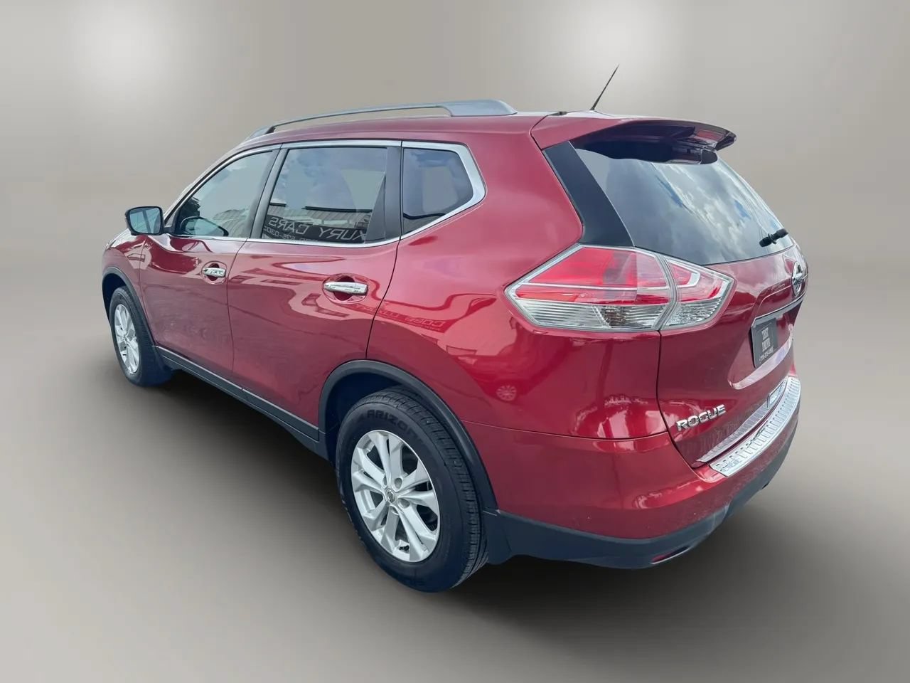 Used 2016 Nissan Rogue SV w/ SV Premium Package FWD image 8