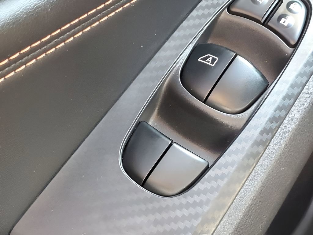 Used 2019 Nissan Altima 2.0 SR image 34