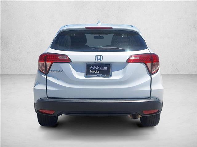 Used 2016 Honda HR-V LX image 7