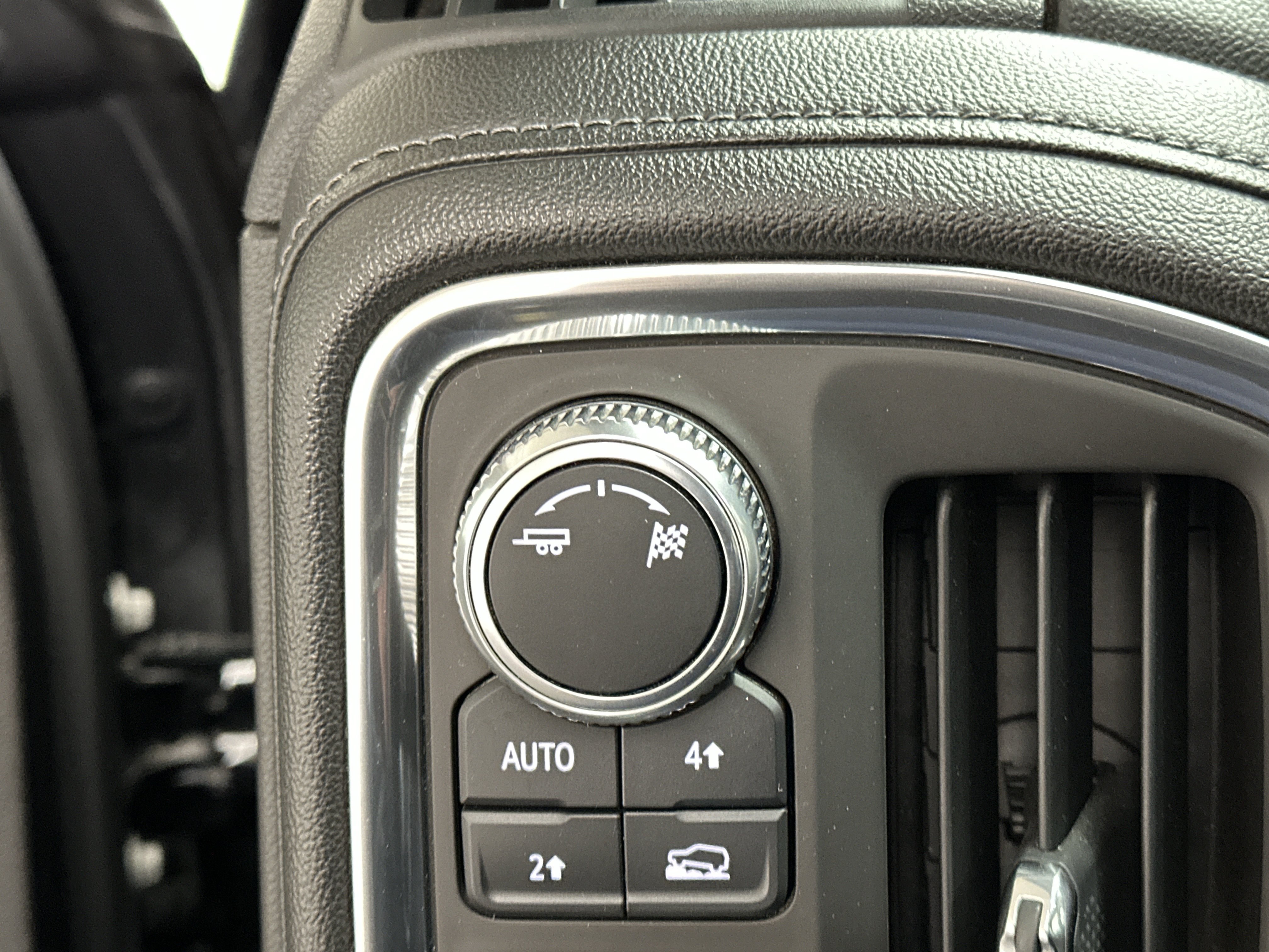 Used 2019 GMC Sierra 1500 SLE w/ SLE Convenience Package AWD/4WD image 39