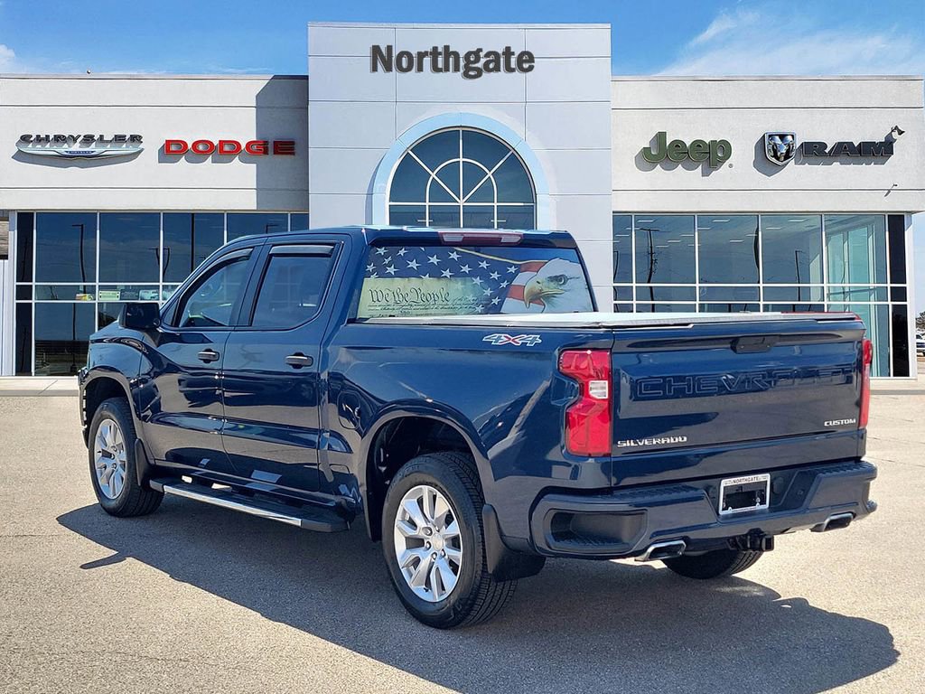 Used 2019 Chevrolet Silverado 1500 Custom w/ Custom Value Package image 3