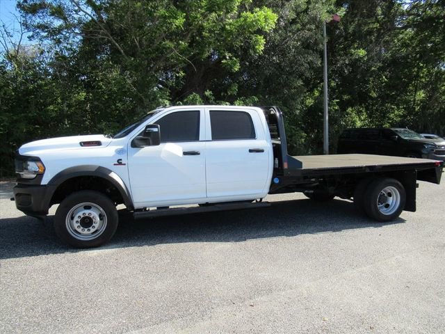 Used 2024 RAM 5500 Tradesman w/ Electrical Accessory Group AWD/4WD image 4
