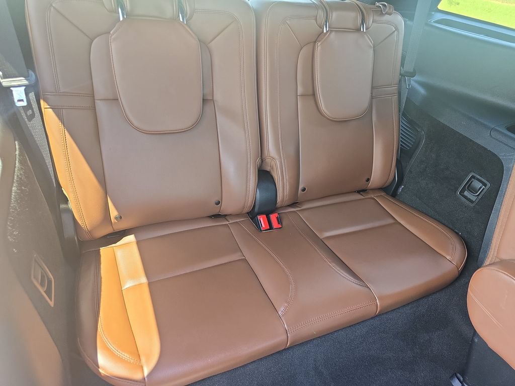 Used 2023 Lincoln Aviator Reserve w/ Elements Package Plus RWD image 12