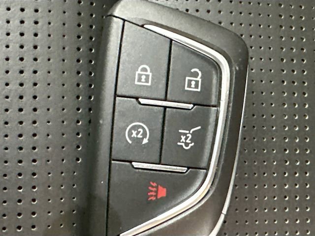 Used 2024 Cadillac XT4 Sport image 18