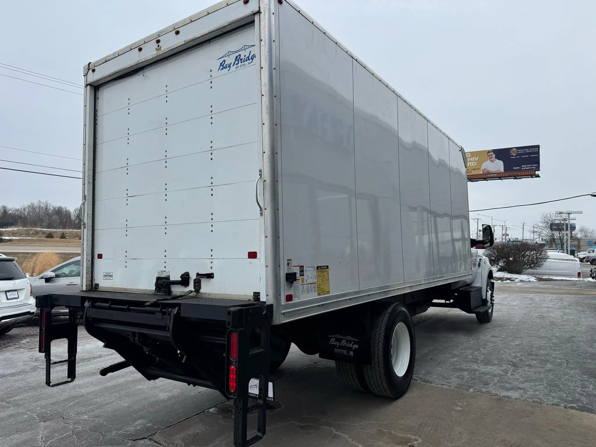 Used 2022 Ford F650 2WD Regular Cab Super Duty image 4