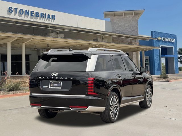 Used 2026 Hyundai Palisade Calligraphy FWD image 5