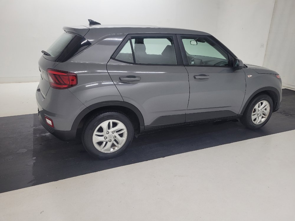 Used 2021 Hyundai Venue SE FWD image 10