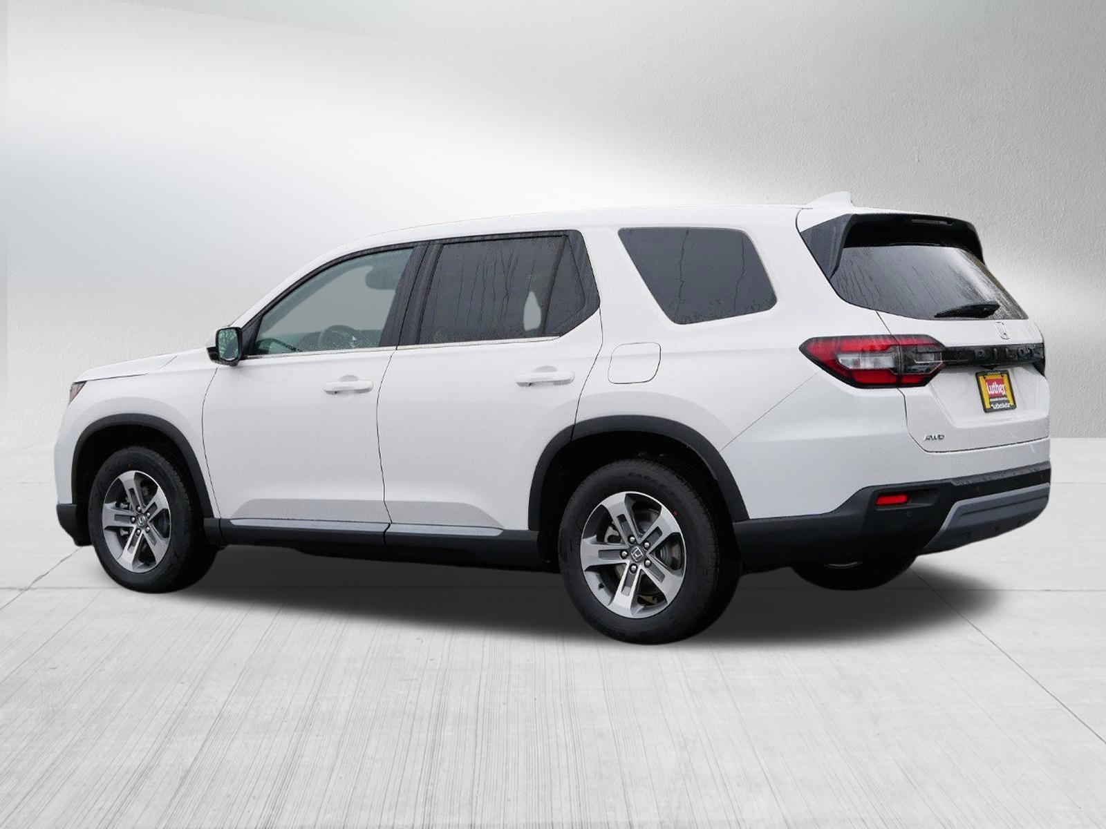 New 2025 Honda Pilot EX-L image 5