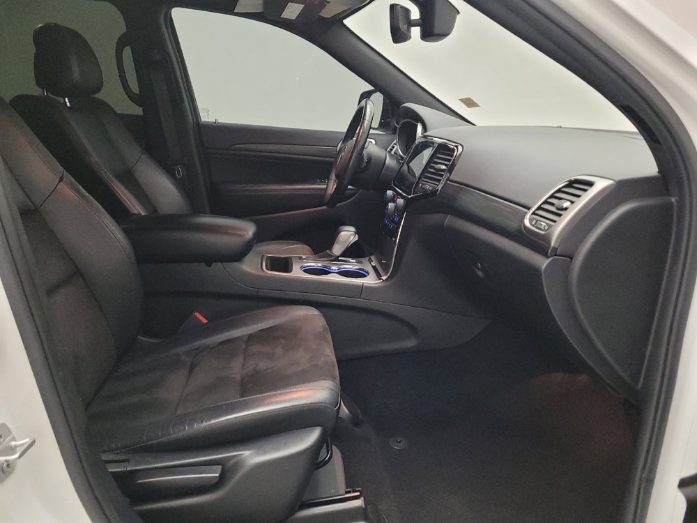 Used 2019 Jeep Grand Cherokee Altitude RWD image 21
