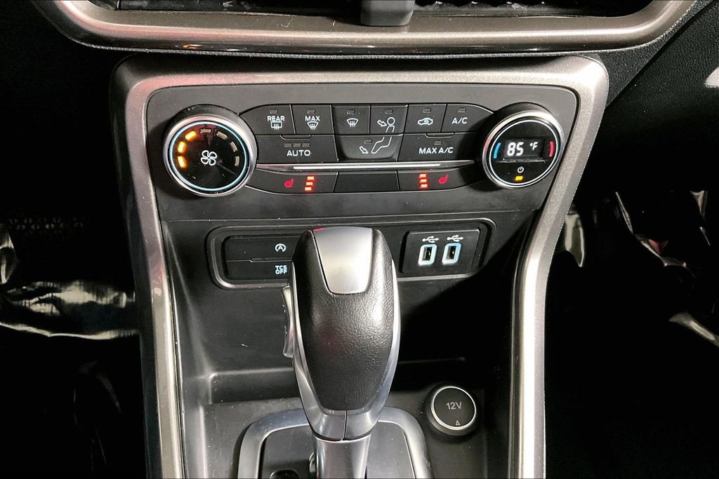 Used 2018 Ford EcoSport SE w/ SE Convenience Package image 32