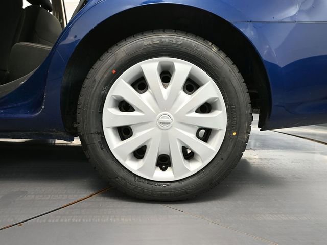 Used 2018 Nissan Versa SV image 11