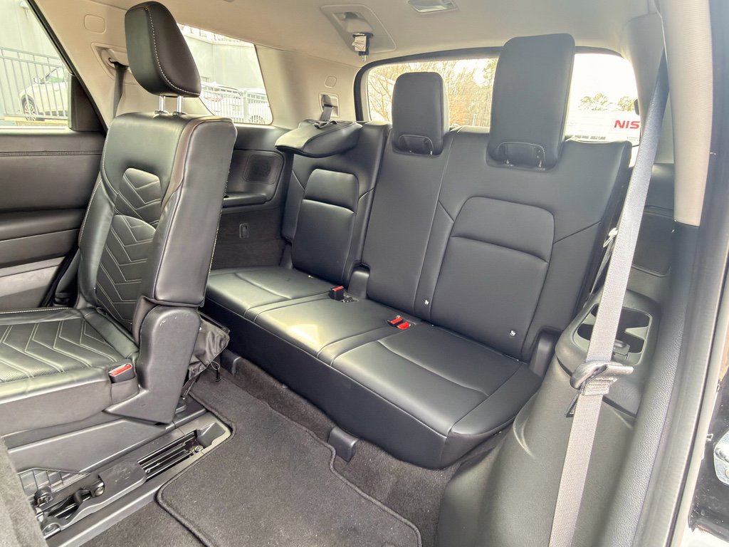 Certified 2024 Nissan Pathfinder Platinum w/ Cargo Package FWD image 23