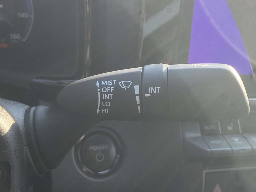 Used 2025 Toyota Camry XSE FWD image 26