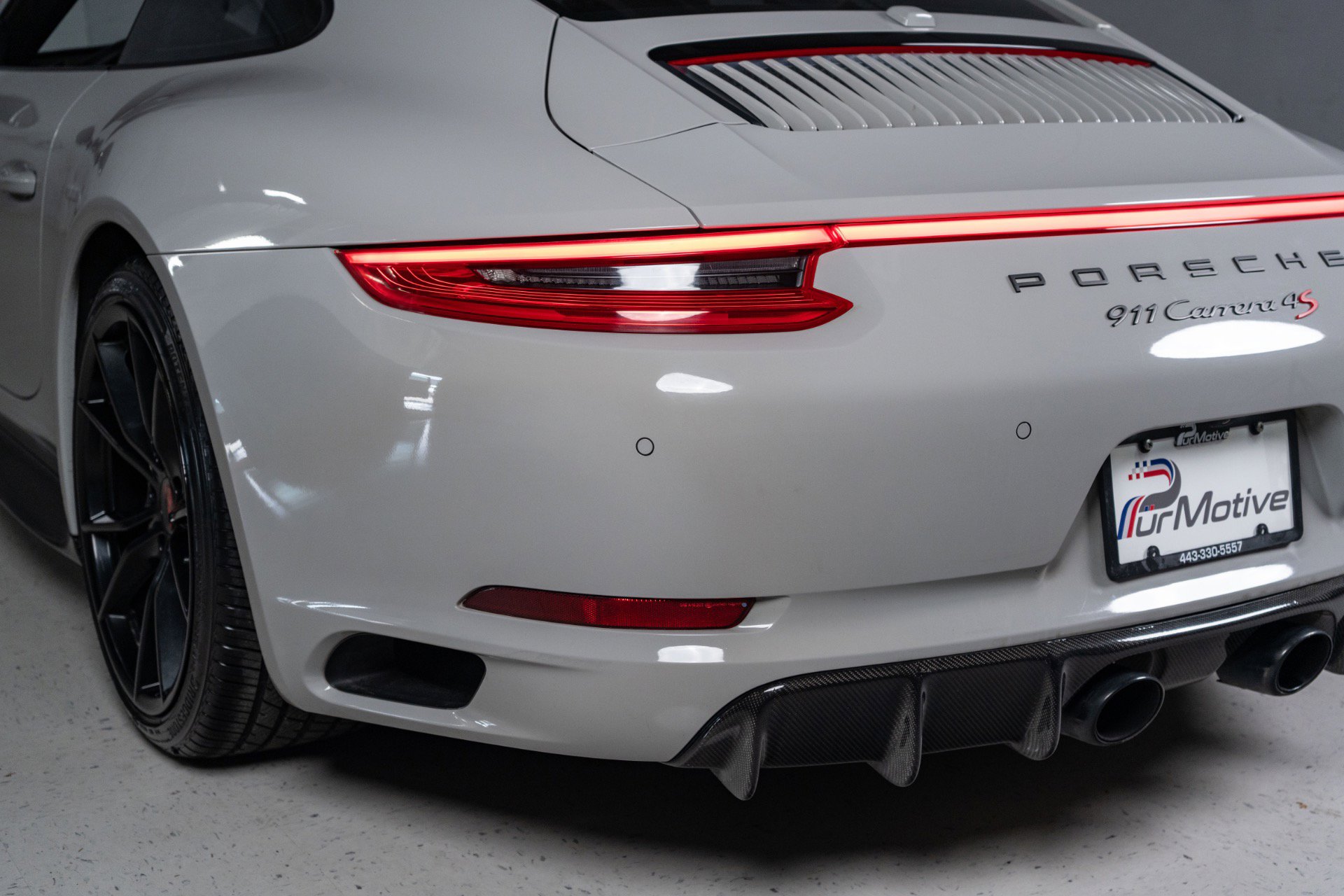 Used 2018 Porsche 911 Carrera 4S AWD/4WD image 9