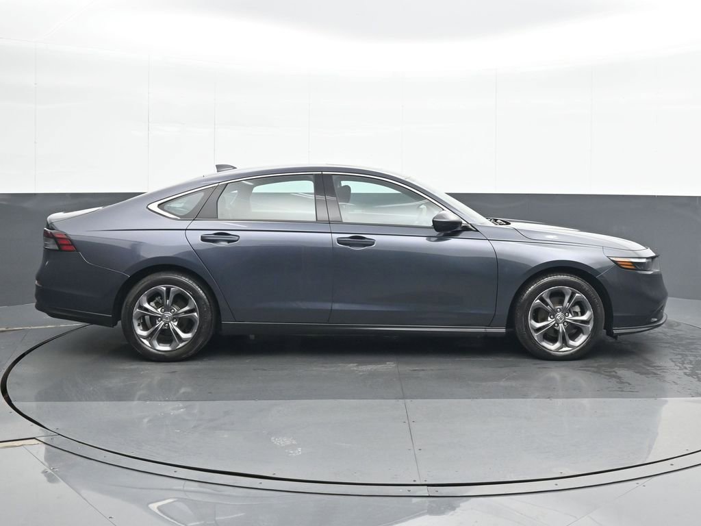Used 2023 Honda Accord EX image 7