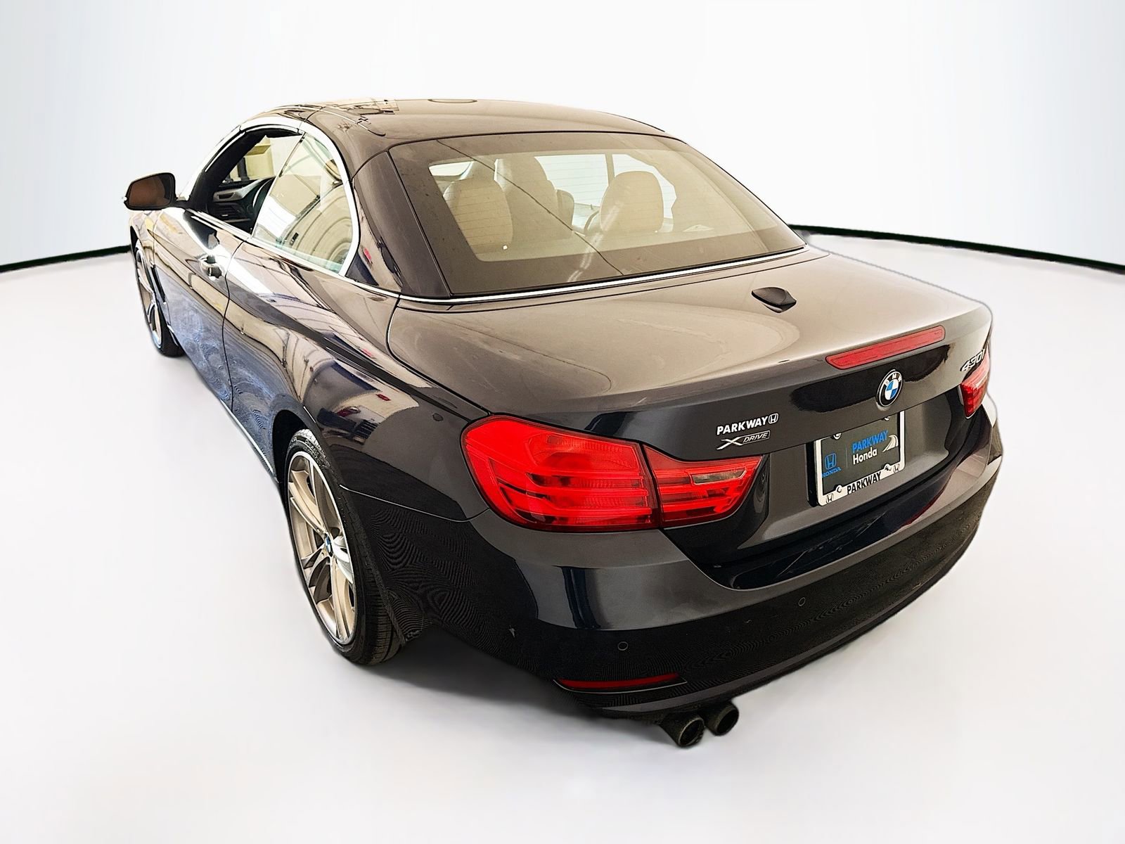 Used 2017 BMW 430i xDrive Convertible AWD/4WD image 5