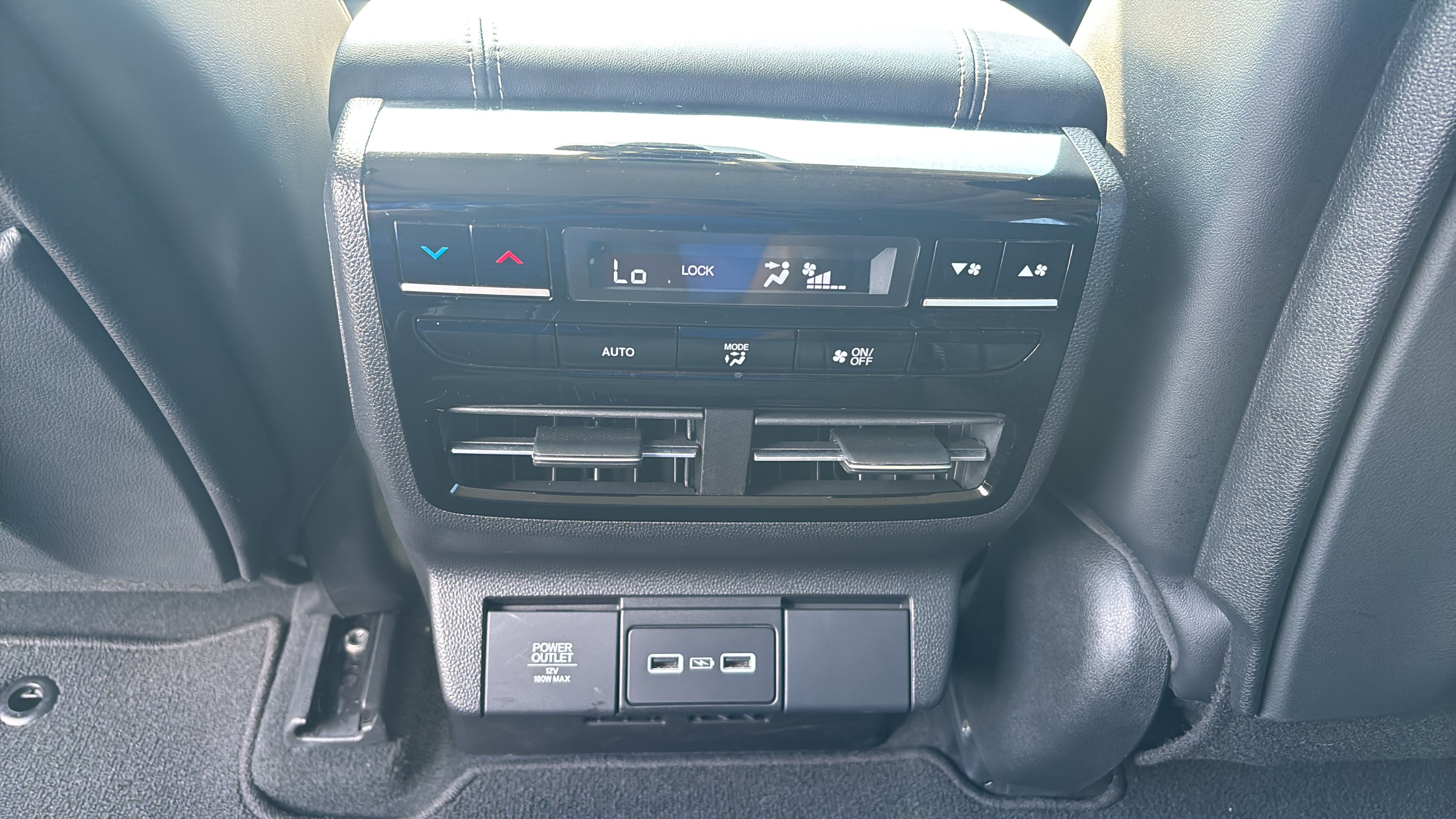 Used 2023 Acura MDX w/ Technology Package AWD/4WD image 11