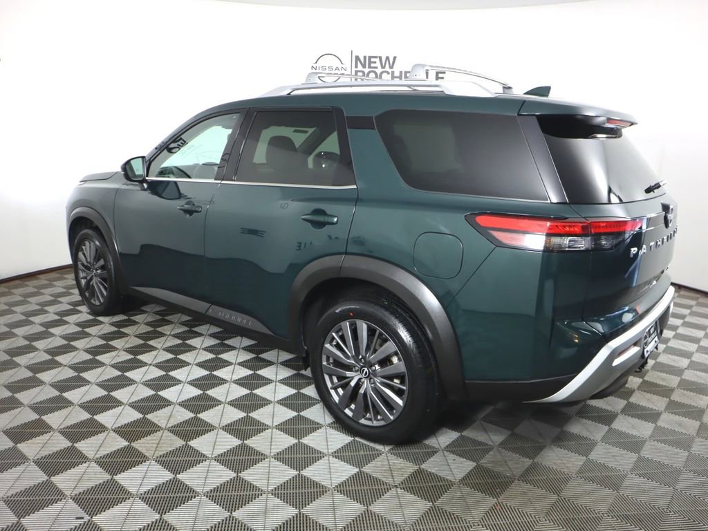 Certified 2022 Nissan Pathfinder SL w/ SL Premium Package image 9