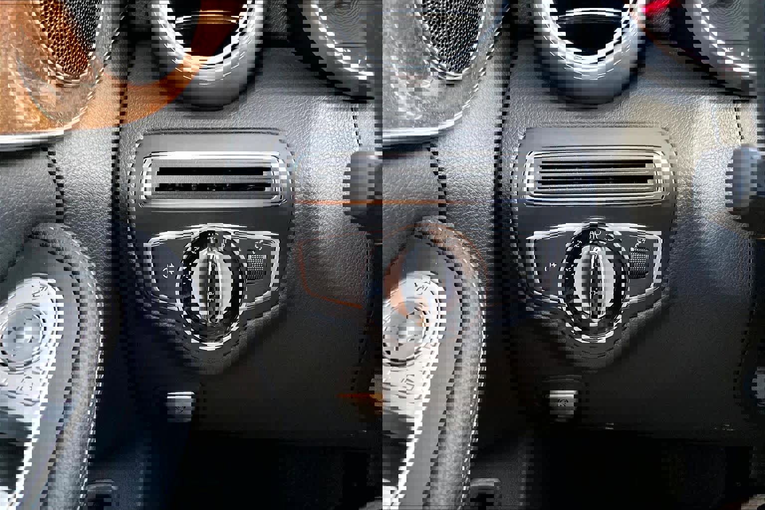 Certified 2017 Mercedes-Benz C 300 Sedan image 35