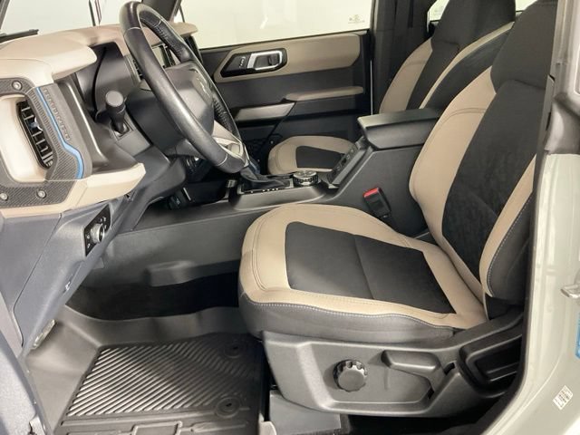 Used 2023 Ford Bronco Wildtrak AWD/4WD image 15