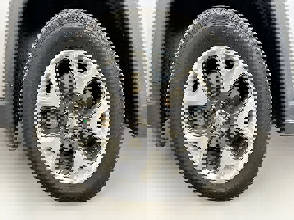 Used 2020 Jeep Compass Limited image 8