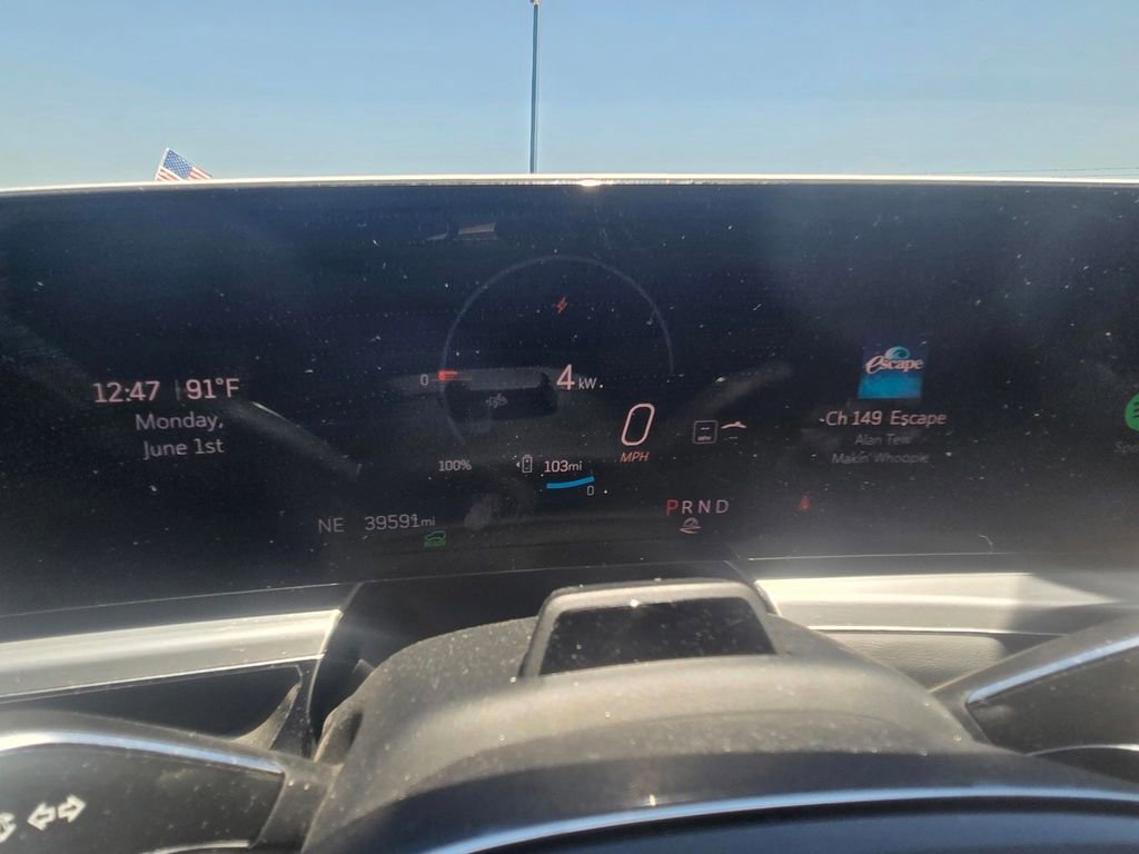 Used 2023 Cadillac Lyriq 2WD image 25