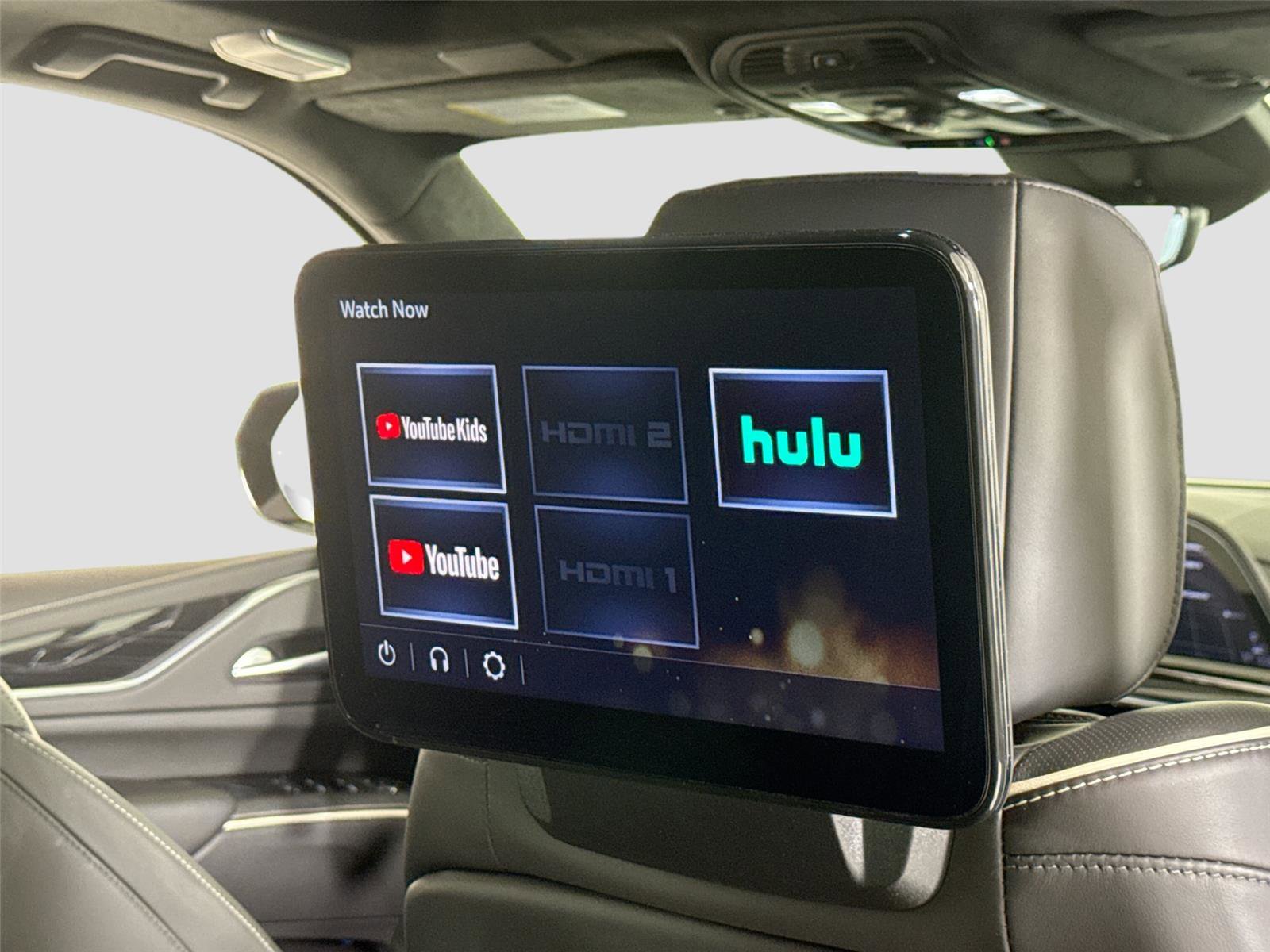 Used 2023 Cadillac Escalade V w/ LPO, Floor Liner Package image 32