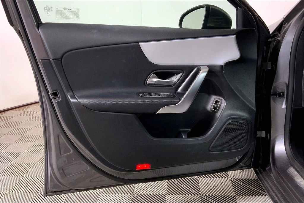 Used 2022 Mercedes-Benz A 220 image 22