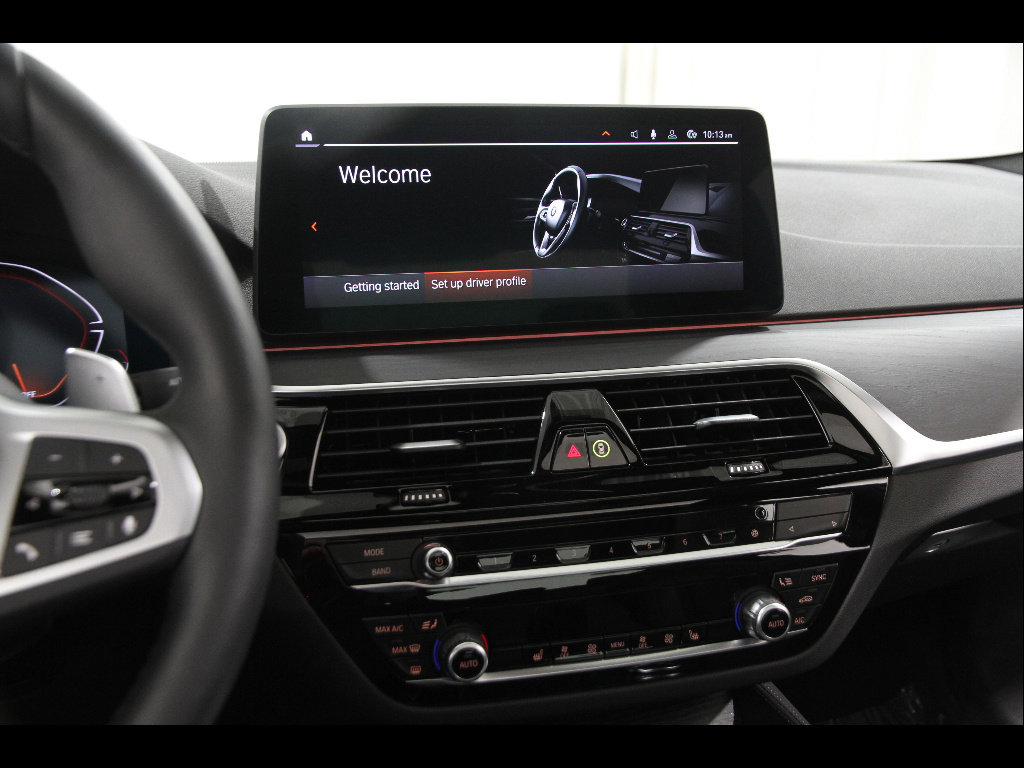 Certified 2023 BMW 540i xDrive w/ M Sport Package image 9