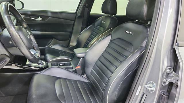 Used 2024 Kia Forte GT-Line w/ GT-Line Premium Package FWD image 11