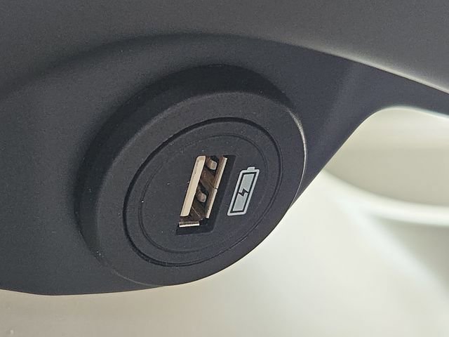 Used 2020 Jaguar I-PACE S image 28