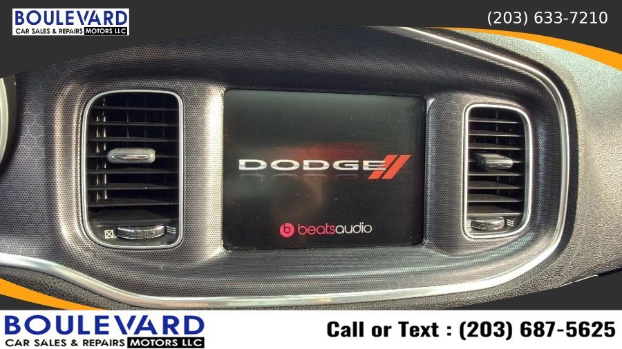Used 2016 Dodge Charger R/T RWD image 15