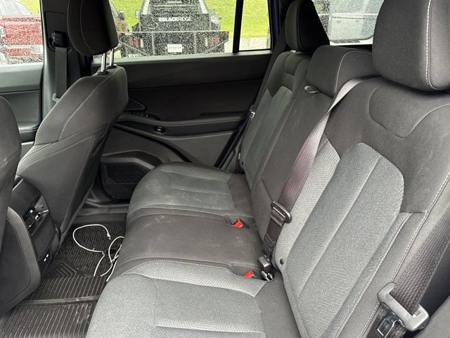 New 2026 Jeep Cherokee Laredo AWD/4WD image 4