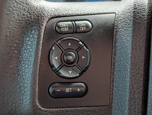 Used 2016 Ford F250 XLT w/ XLT Premium Package AWD/4WD image 26
