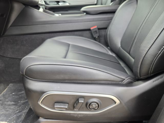 New 2026 Jeep Grand Wagoneer L Limited image 19