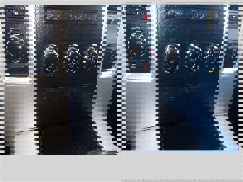 Used 2011 RAM 2500 SLT image 26