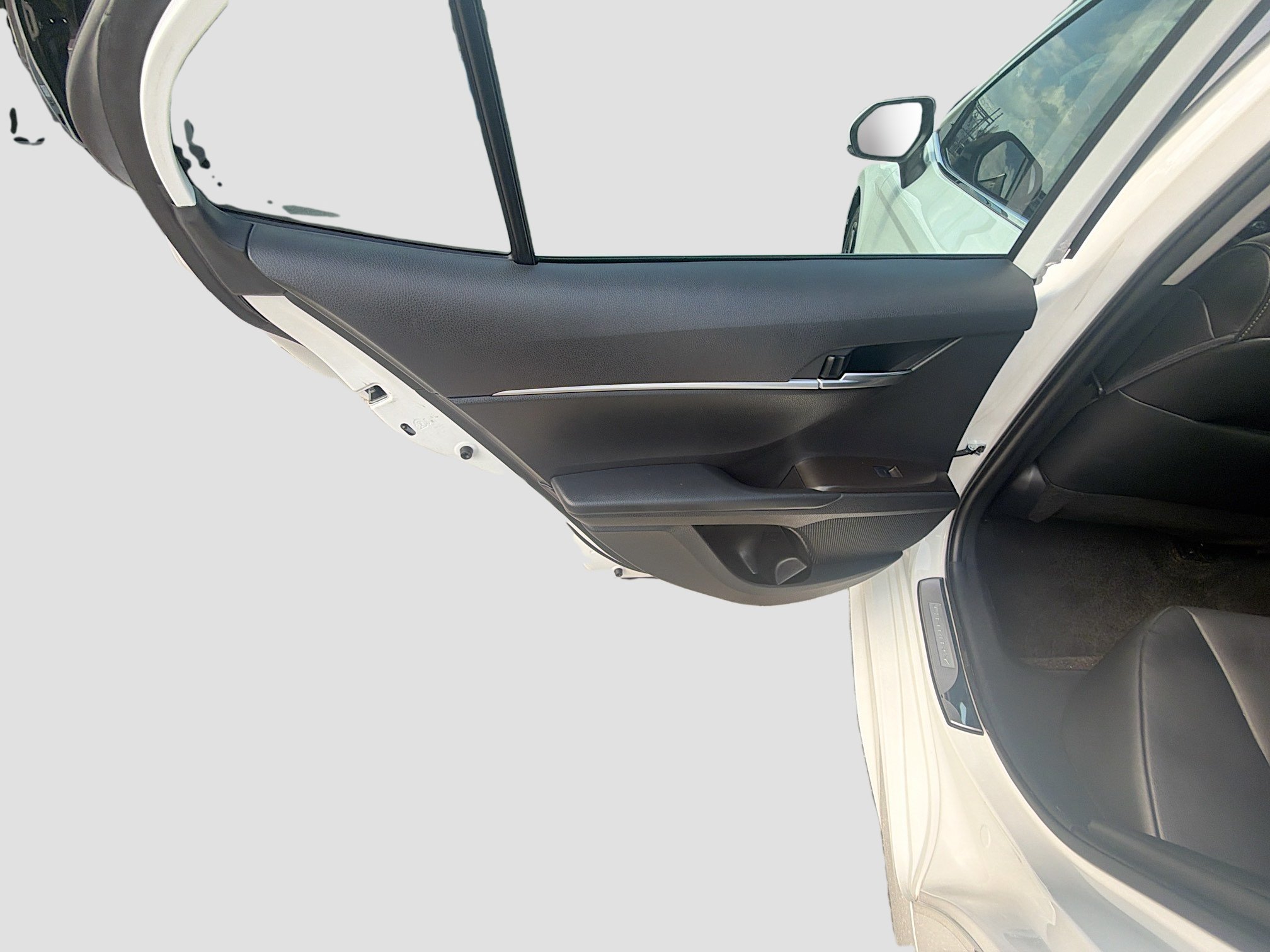 Used 2023 Toyota Camry SE FWD image 24