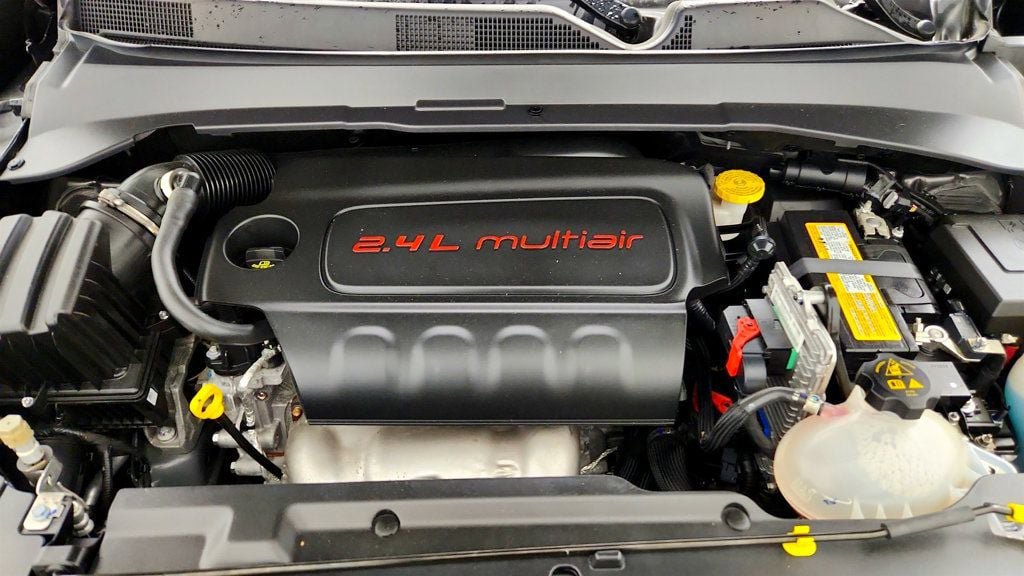 Used 2022 Jeep Compass Latitude AWD/4WD image 25