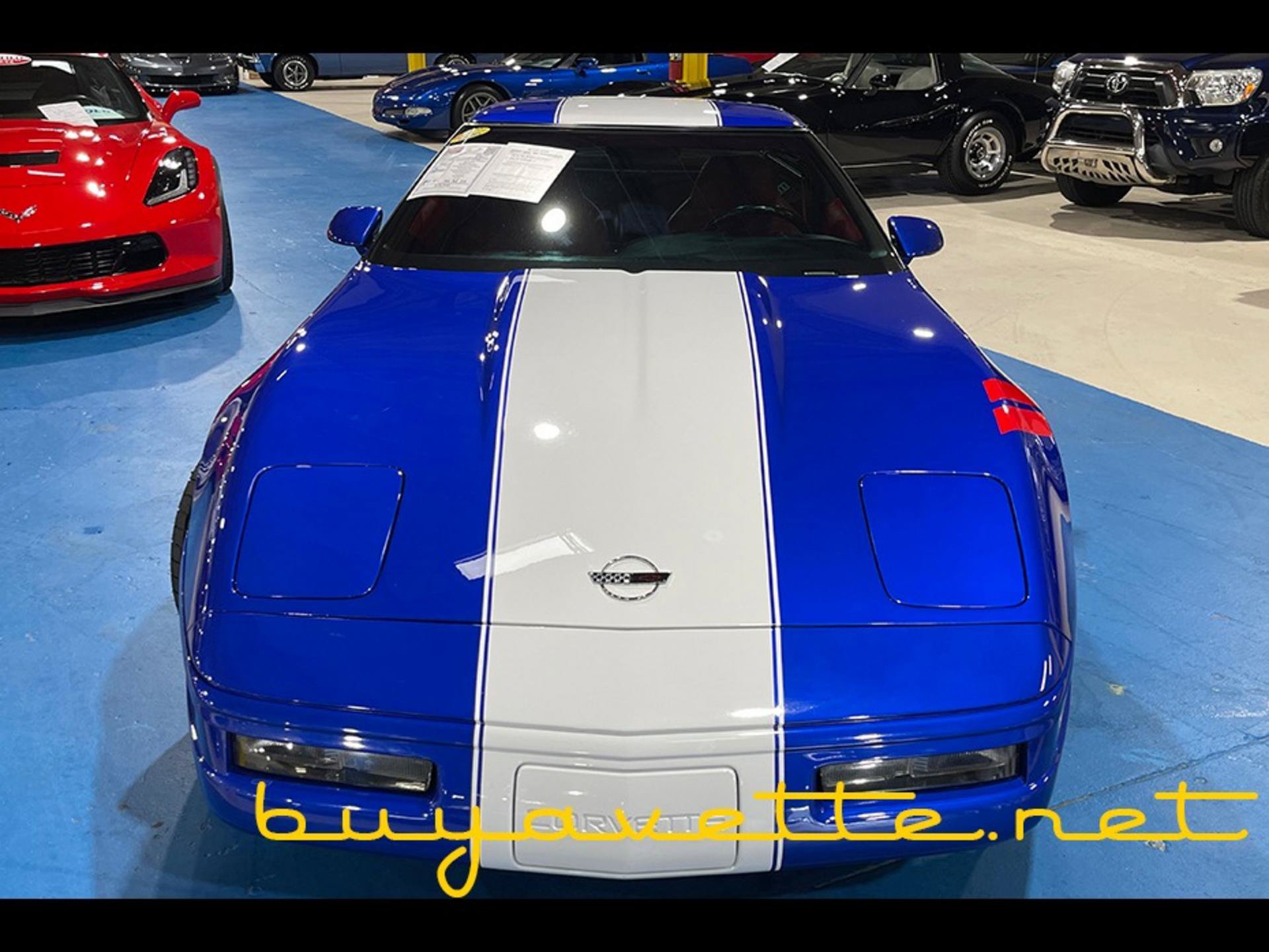 Used 1996 Chevrolet Corvette Coupe RWD image 4