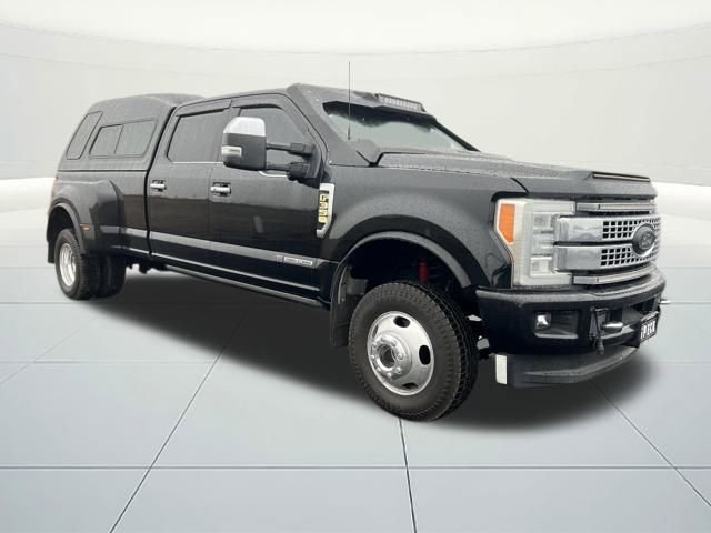 Used 2017 Ford F350 Platinum w/ Platinum Ultimate Package image 6