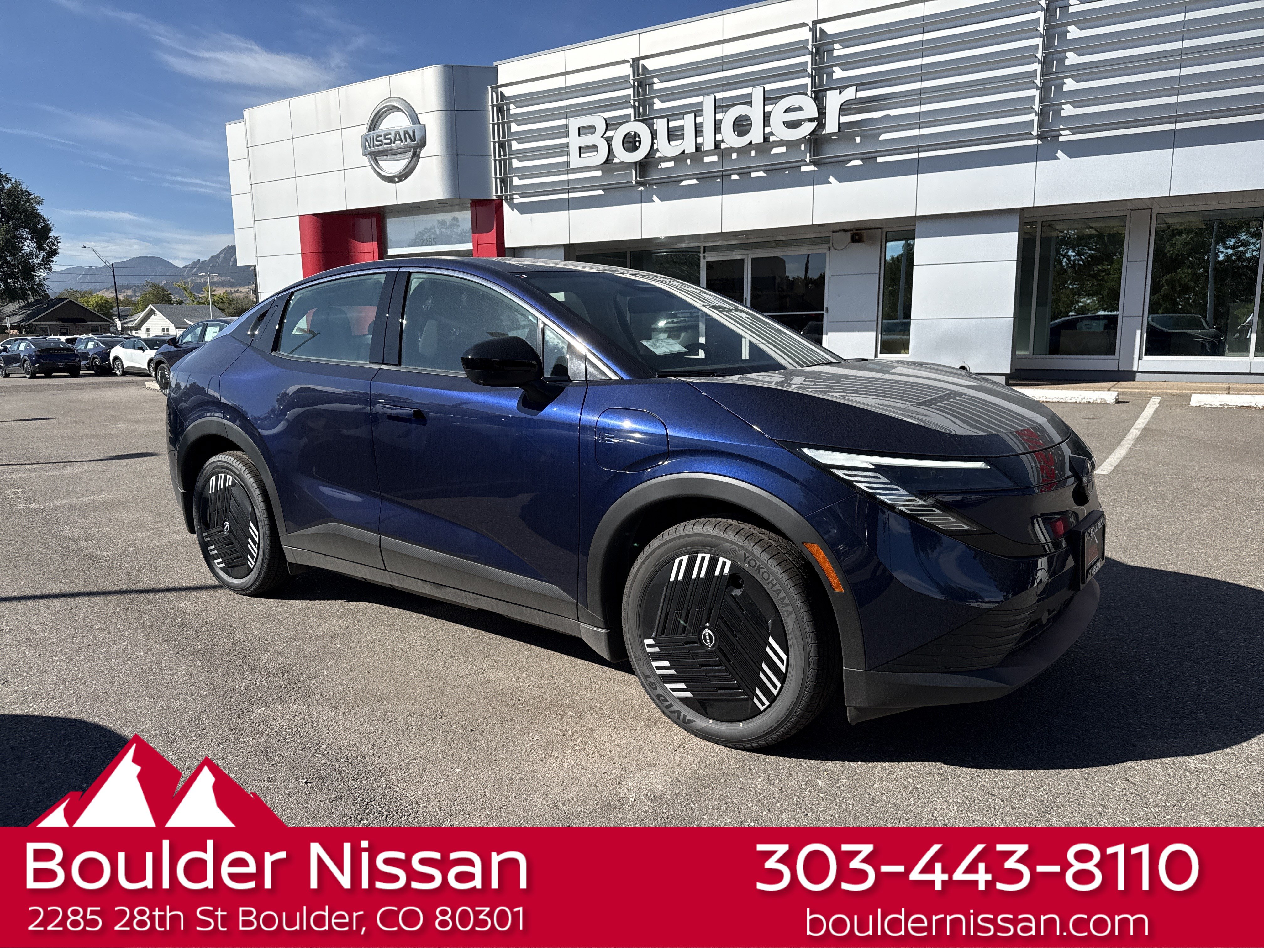 New 2026 Nissan Leaf w/ Floor Mat Package (S+)