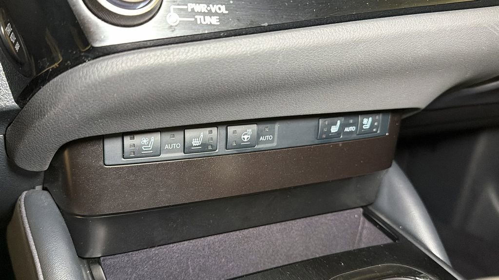 Certified 2023 Lexus ES 350 w/ Premium Package image 30