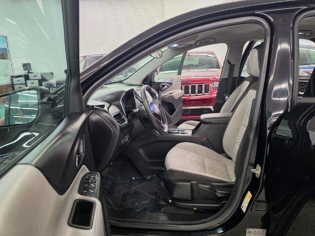 Used 2018 Chevrolet Equinox LS FWD image 8