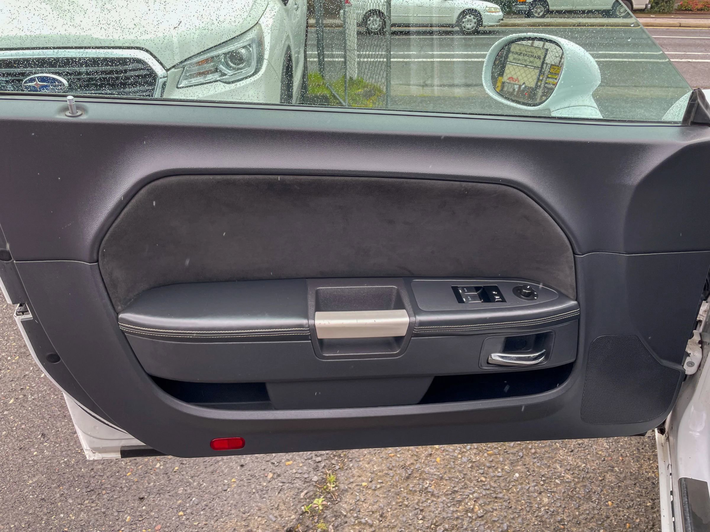 Used 2012 Dodge Challenger SRT8 image 10